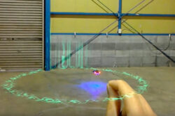 HoloLensによるドローンのナビゲーションシステム