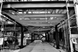 耐火被膜の吹付け作業をロボットで自動化