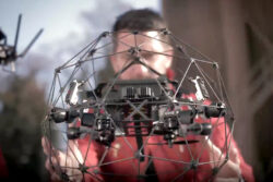 3Dモデリング出力も簡単な球体ドローン「ELIOS2」が発売。