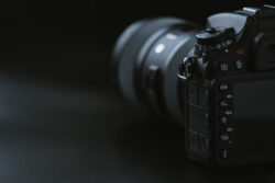 単眼カメラをステレオカメラ並の精度にするＡＩ