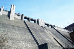 はつり作業の効率化と安全性を向上させるシステム