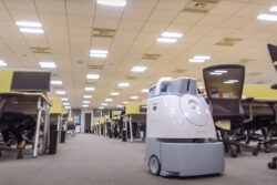 話題のAI掃除ロボの実力とは？Softbankと熊谷組が実態調査