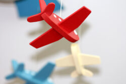 エアロセンスから高速長距離飛行が可能な新型産業用ドローン登場