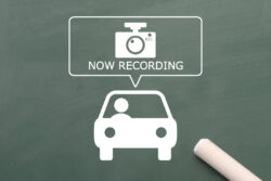 ドライブレコーダーの記録映像からAIで道路劣化状態を診断