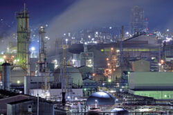 デジカメ画像１枚から撮影場所と劣化箇所の大きさを認識するAI技術