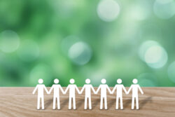 現場での言葉の壁を無くす音声通話自動翻訳機が登場