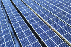 ドローン活用でメガソーラーの保守点検業務をDX化