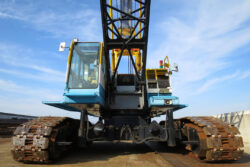 ドローン自動飛行アプリによる移動式クレーン稼働姿勢での点検を実現