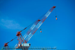 BIMデータと連携するタワークレーン運転支援システム