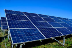 旭化成ホームズ、AI・超音波等を用いた太陽光パネル施工管理のDX化システムの試験運用を開始