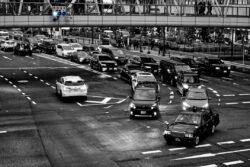 NEDO、渋滞予測を行うAIを活用した信号制御の実証に成功