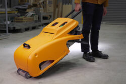 長谷工コーポレーション✕スマートロボティクス<br> マンション建設現場向け清掃ロボ「HRX™スイーパーS HIPPO™」を共同開発。