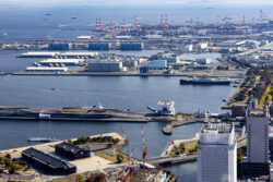 EARTHBRAIN✕CTC<br>国土交通省の港湾整備工事に3Dモデルを用いた情報共有クラウドを提供。