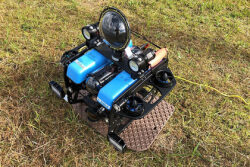 東亜建設工業<br>水中ドローンを利用した岸壁の3Dモデル化を検証。