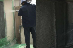 大成建設<br>特殊塗膜吹付け補修工法『エバーショット工法』を開発。