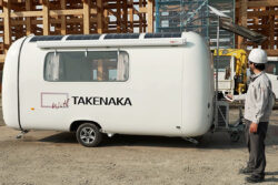 竹中工務店<br>大阪・関西万博の工事現場で｢牽引式オフグリッド型モバイルハウス｣を試験導入。