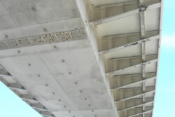 イクシス 壁⾼欄ひび割れ検査ロボット・AI解析サービス「壁⾼欄Doctor」を「NETIS」へ登録。